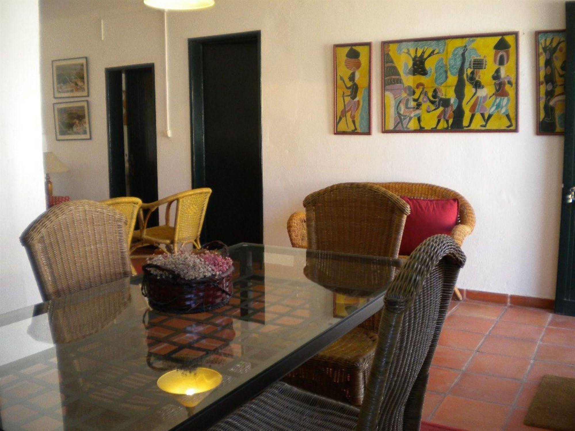 Quinta Do Casalinho Guest House Almeirim Bagian luar foto